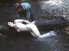 Pornó videó egy diák ...