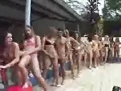 Egy fekete nő, szexi ...
